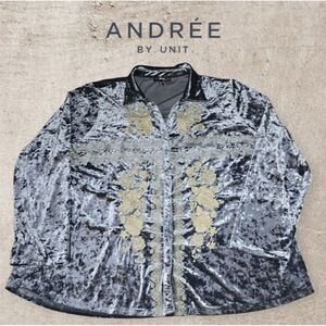 Andree by Unit Crushed‎ Velvet Embroidered Boho Button Up Top Blue & Taupe 2X